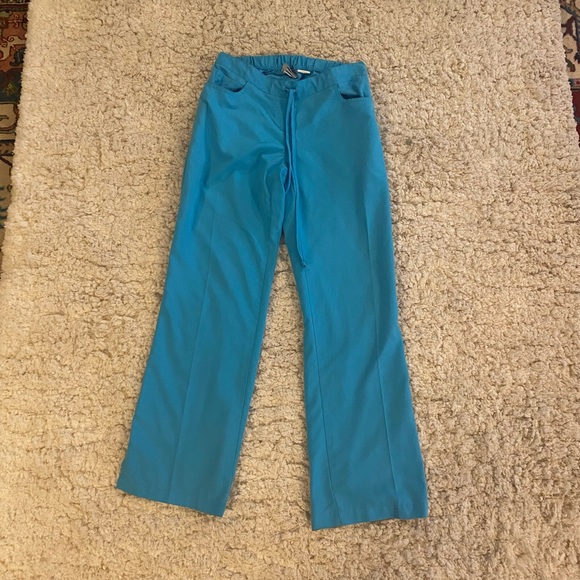 Greys Anatomy Sky Blue Scrub Set Small - Picture 5 of 10